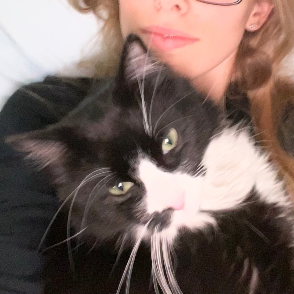 Meet your Posher, Natalie